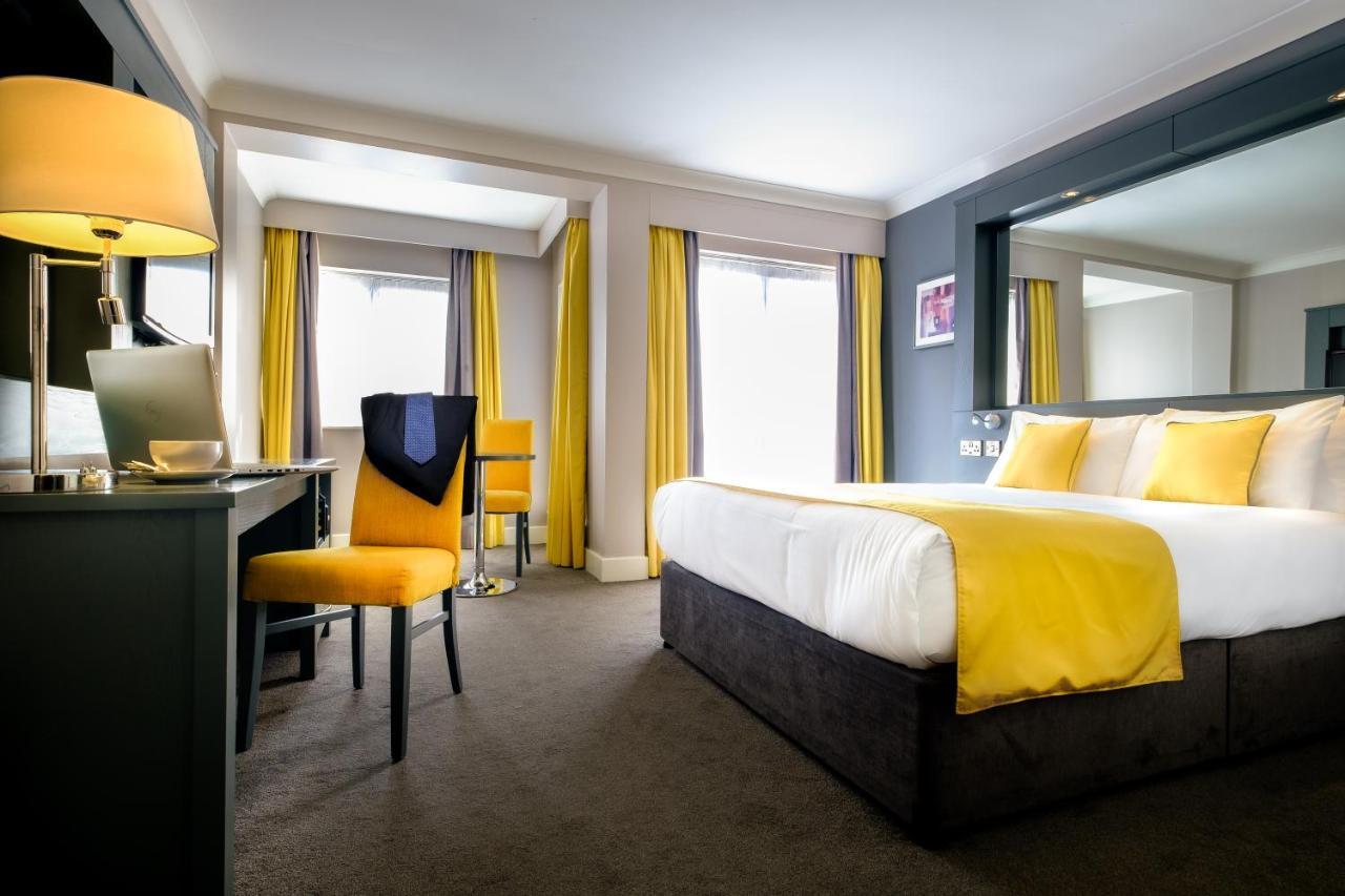Claregalway Hotel ภายนอก รูปภาพ