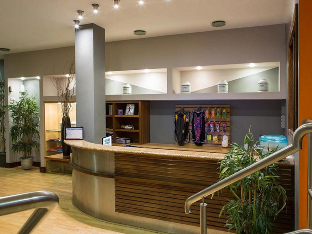 Claregalway Hotel ภายนอก รูปภาพ