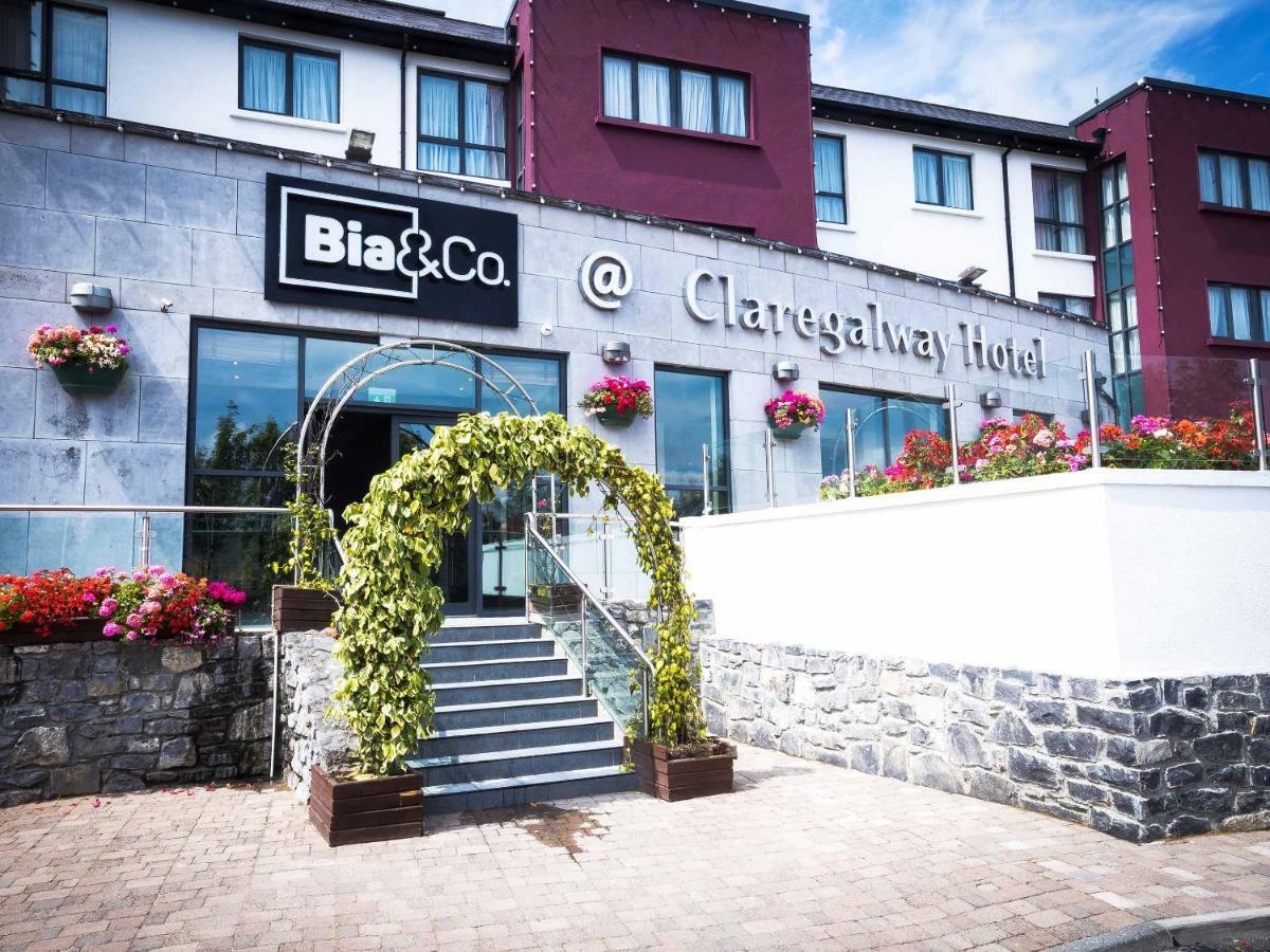 Claregalway Hotel ภายนอก รูปภาพ